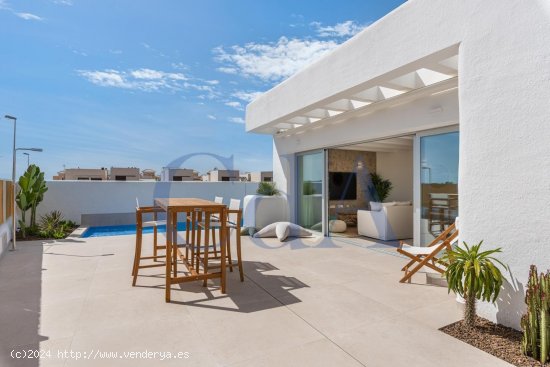 Villa en venta en San Fulgencio (Alicante)