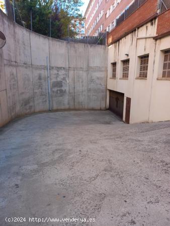 Plaza Parking en Can Rull - BARCELONA