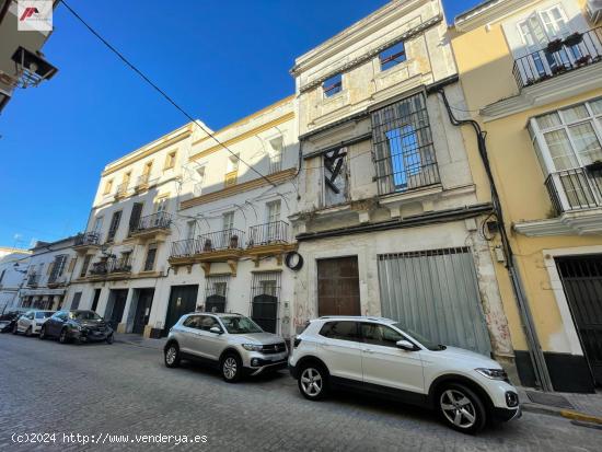  FINCA URBANA EN CALLE SAN BARTOLOMÉ - CADIZ 