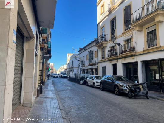 FINCA URBANA EN CALLE SAN BARTOLOMÉ - CADIZ