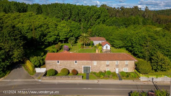 Casa en venta en Touro (La Coruña)