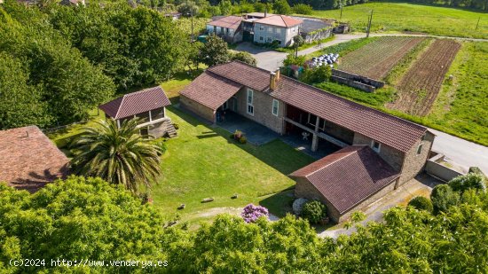 Casa en venta en Touro (La Coruña)