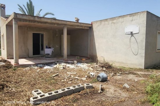 Villa en venta en Elche (Alicante)