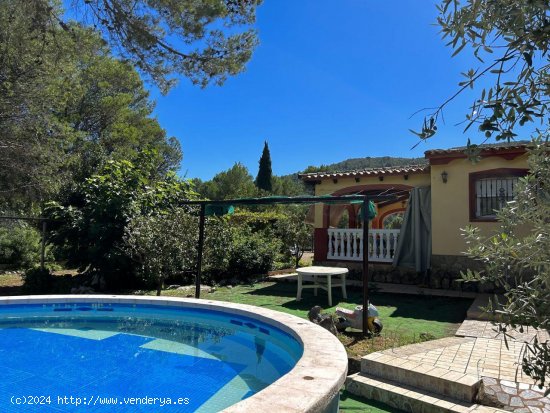 Villa en venta en Villalonga (Valencia)