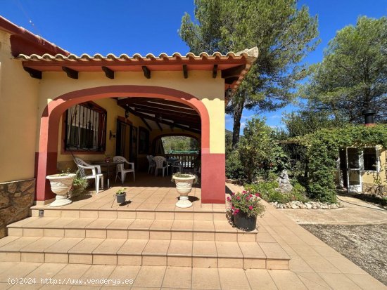 Villa en venta en Villalonga (Valencia)