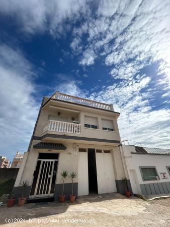  Chalet independiente en venta La rapita - TARRAGONA 