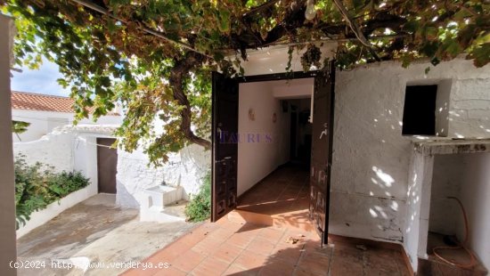 Casa en venta en Arenas (Málaga)