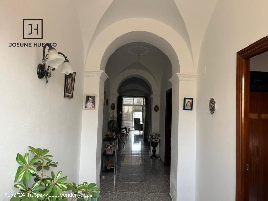 OPORTUNIDAD!! Casa en calle Nuestra Señora de Guadalupe, Esparragosa de la Serena (Badajoz) - BADAJ