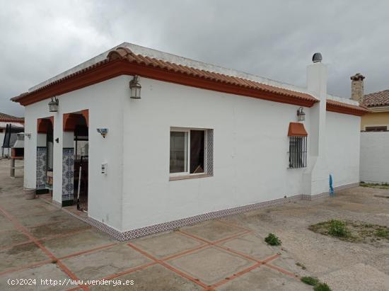 VENTA DE CHALET EN EL MARQUESADO - CADIZ