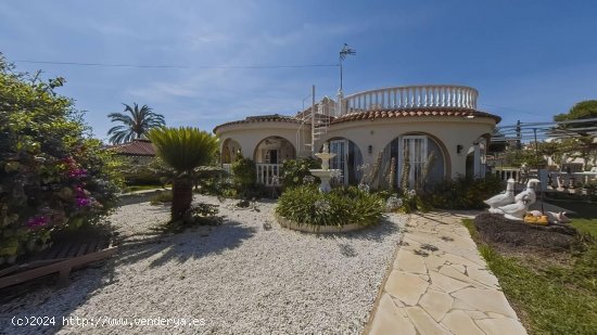  Chalet en venta en Torrevieja (Alicante) 