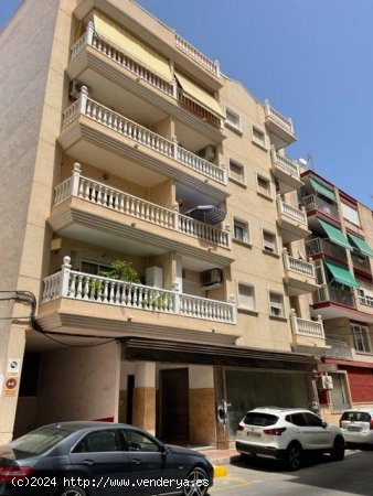 Piso en venta en Torrevieja (Alicante)