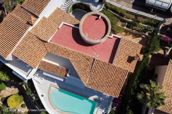 Lujosa villa con piscina y espectaculares vistas al mar en C - BALEARES