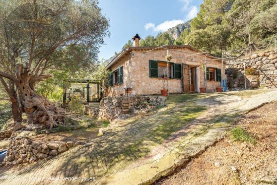 CASA Rustica LEGAL y con cedula de habitabilidad en Soller   - BALEARES