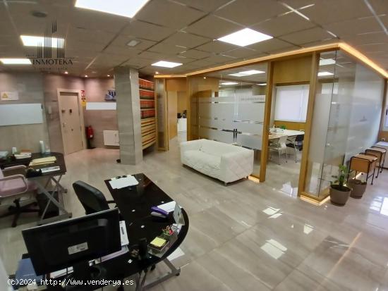 REF: C026 GRUPO INMOTEKA INMOBILIARIA VENDE LOCAL/OFICINAS ZONA CENTRO - ALBACETE