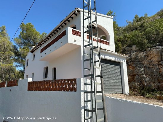 Villa en venta en Alicante (Alicante)