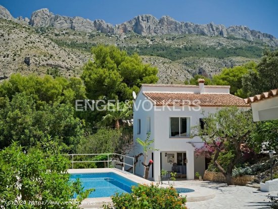 Villa en venta en Altea (Alicante)