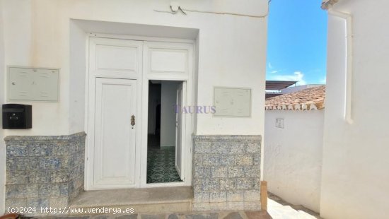 Casa en venta en Canillas de Albaida (Málaga)