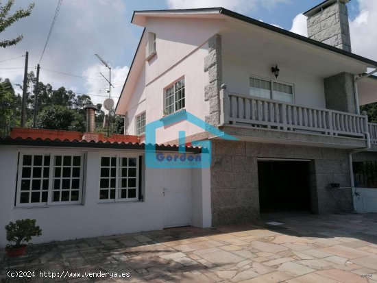 Chalet en venta en Poio (Pontevedra)