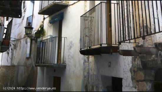 Casa en venta en Valderrobres (Teruel)