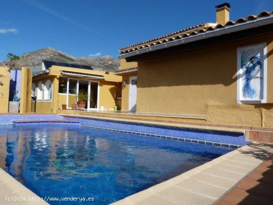  Finca en venta en Callosa d En Sarrià (Alicante) 