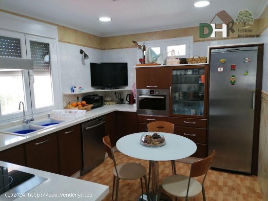 Chalet en venta en Malpartida de Cáceres (Cáceres)