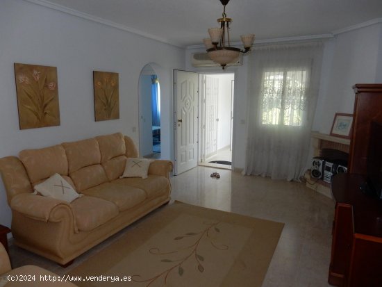 Villa en venta en Ciudad Quesada (Alicante)