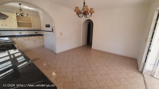 Villa en venta en Ciudad Quesada (Alicante)