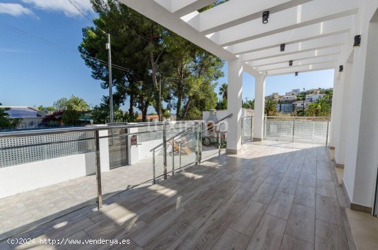 Casa en venta a estrenar en La Nucia (Alicante)