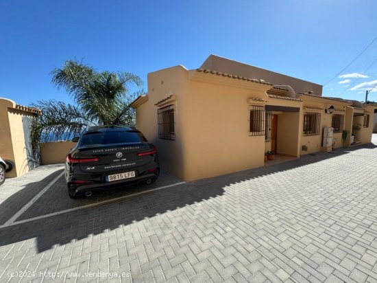 Bungalow en alquiler en Moraira (Alicante)