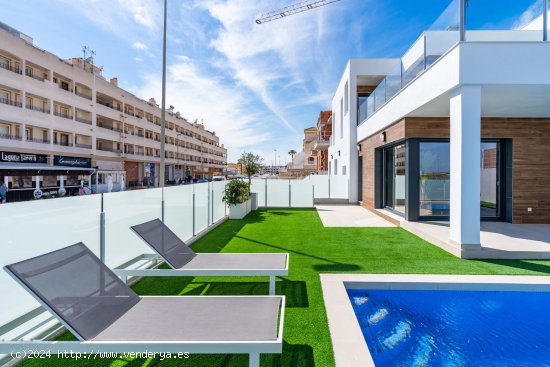 Villa en venta a estrenar en Orihuela (Alicante)