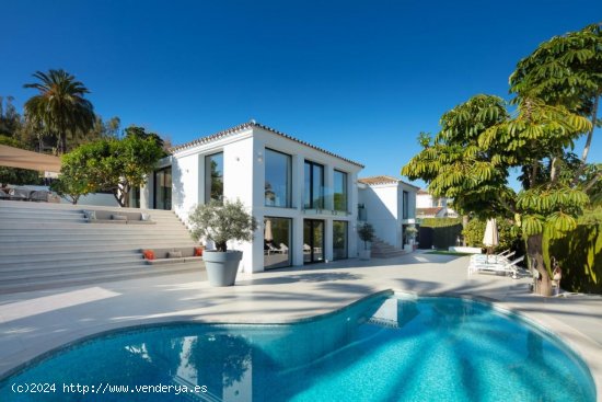  Villa en venta en Marbella (Málaga) 