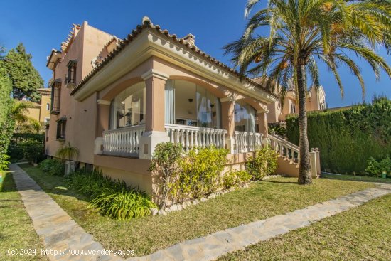 Villa en venta en Marbella (Málaga)