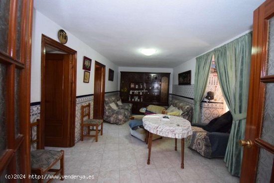 Casa en venta en Montefrío (Granada)