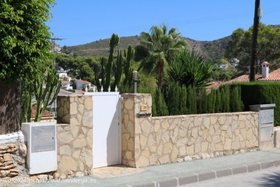 Bungalow en alquiler en Moraira (Alicante)