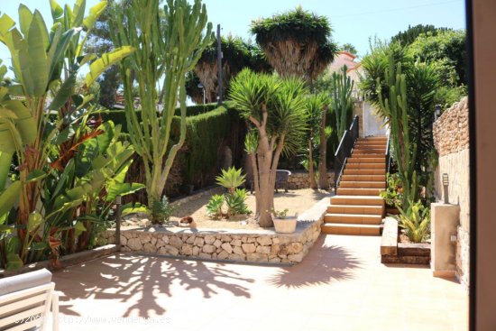 Bungalow en alquiler en Moraira (Alicante)