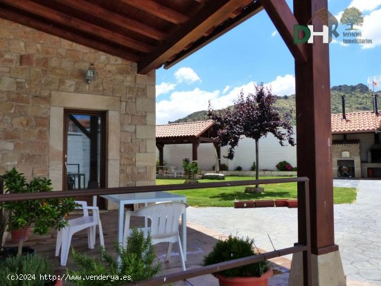 Casa en venta en Santa Cruz de la Sierra (Cáceres)