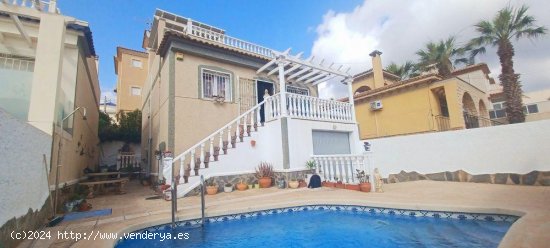 Chalet en venta en Orihuela (Alicante)