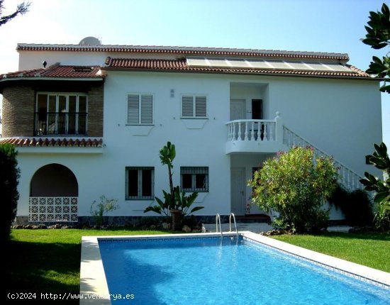 Finca en venta en Alhaurín el Grande (Málaga)