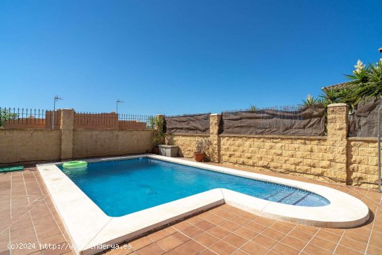 Casa en venta en Torre del Mar (Málaga)