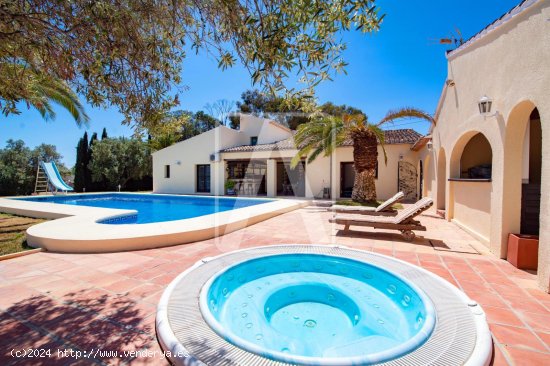 Finca en venta en Benissa (Alicante)