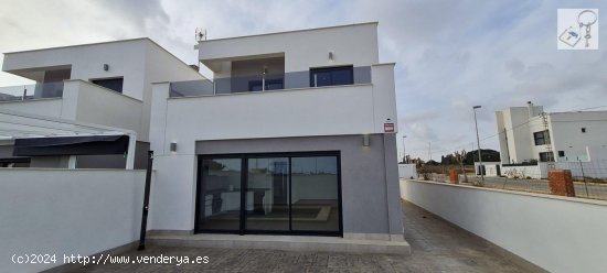 Villa en venta a estrenar en Orihuela (Alicante)