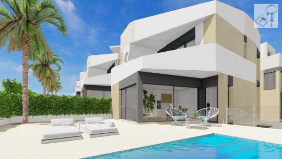 Villa en venta a estrenar en Orihuela (Alicante)