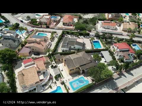  Villa en venta en Elche (Alicante) 