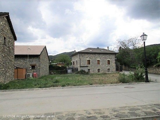 Parcela en venta en Boltaña (Huesca)