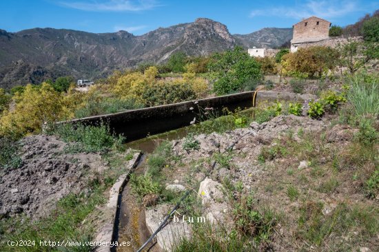 Finca en venta en Los Guajares (Granada)