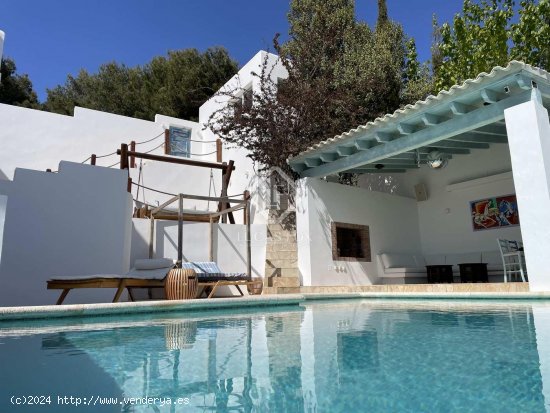 Casa en venta en Santa Eulalia del Río (Baleares)