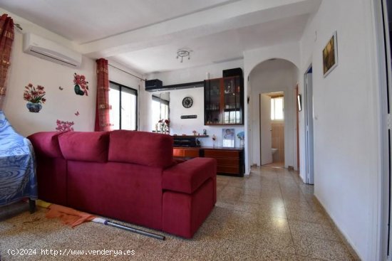 Villa en venta en Macastre (Valencia)