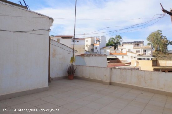 Casa en venta en Benamocarra (Málaga)