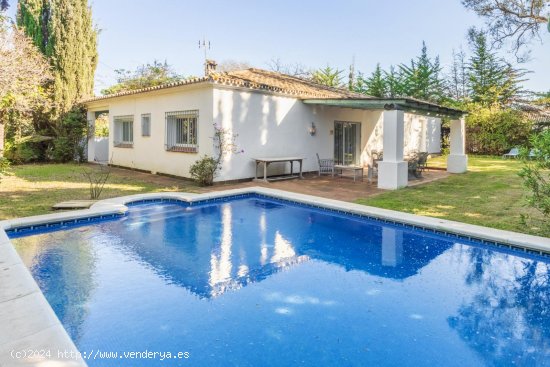  Villa en venta en Marbella (Málaga) 