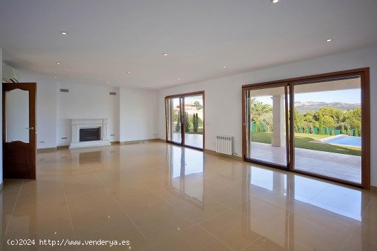 Villa en venta en Calvià (Baleares)